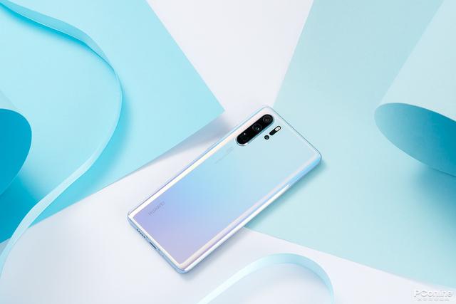新闻汇:iPhone11系列全家福抢眼 LPDDR5内存将量产