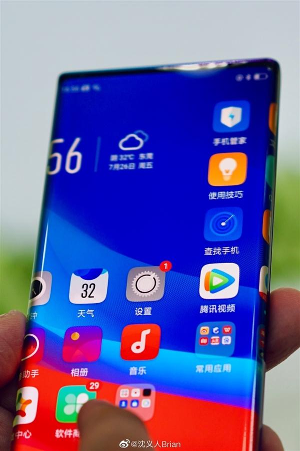 全球首款 OPPO瀑布屏真机横空出世:弯曲度高达88度