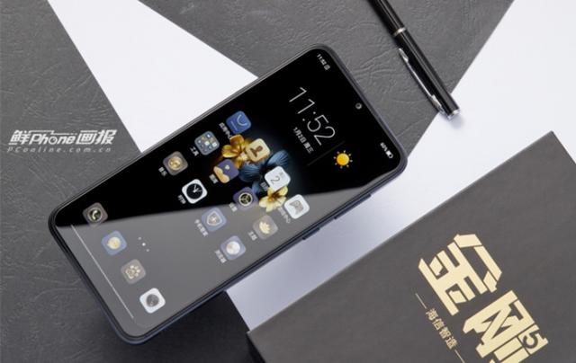 重度玩家的福音!海信超长续航手机金刚5:让你爽玩一整天