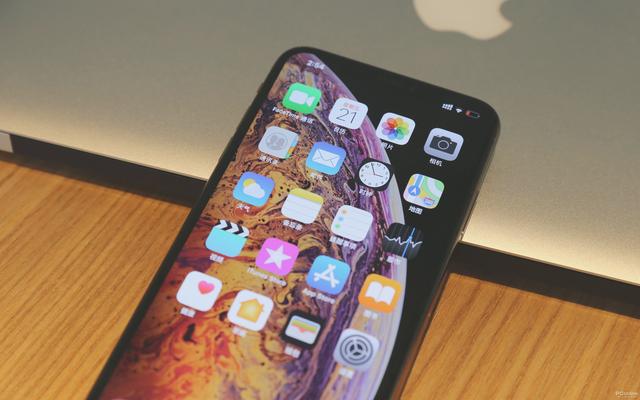 新闻汇:Note10+夺冠DxO榜 华为Mate30九月德国见
