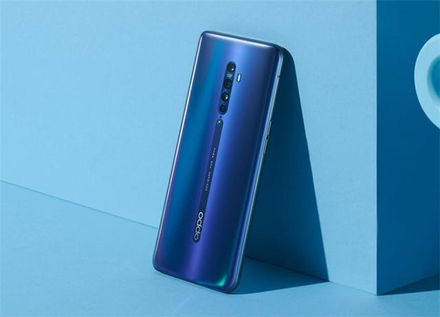 OPPO Reno2 视频超级防抖:激情滑雪,视频也可稳中带皮