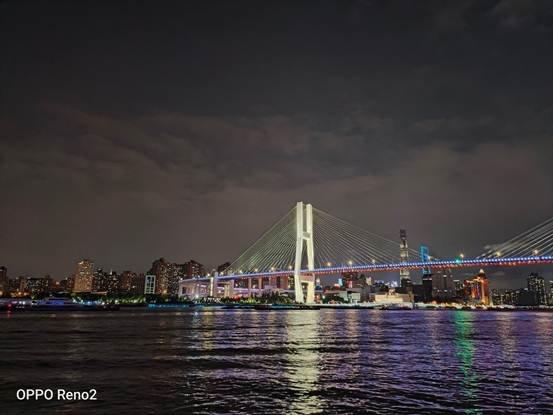 OPPO Reno2夜景实拍:可媲美专业相机