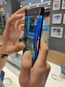 vivo NEX 3 5G黑色款真机上手图曝光：渐变色后盖更显深邃