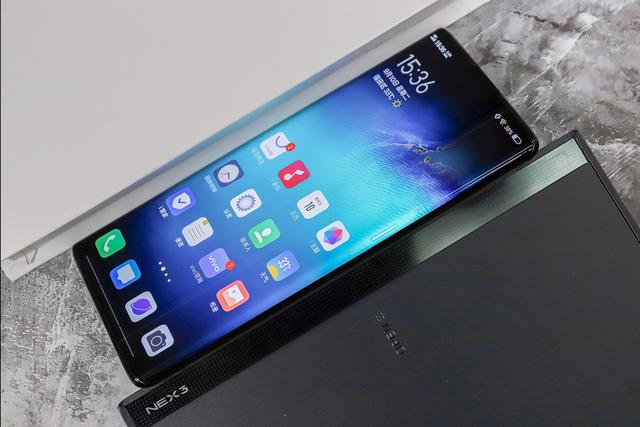 vivo NEX3火热开售:99.6%无界瀑布屏+4500mAh 售价5698元