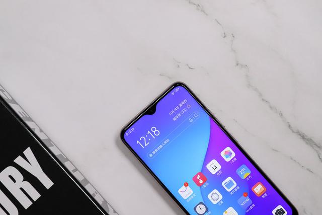 长续航千元机又多一个选择 vivo Z5i评测