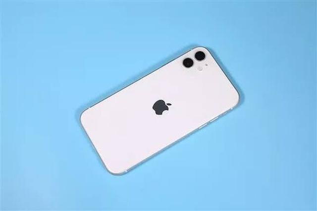 iPhone 12系列显示屏或将大升级,三星凭实力成最大供应商