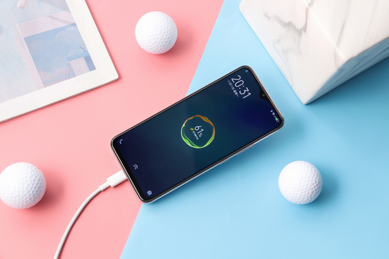 续航更持久才能畅玩游戏，vivo Z5i的快充有多强？