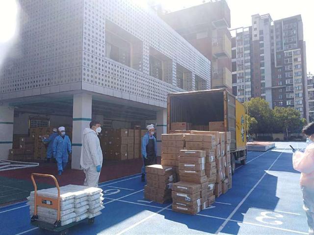你的包裹收到吗?快递业已恢复4成产能,快递小哥到岗超200万人