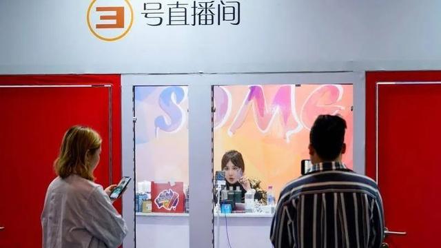 微信正式开启直播,拼多多、淘宝哪家更慌?