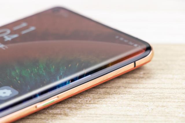 首发开箱Find X2 Pro:3K QHD+、120Hz同时开启是种什么体验?