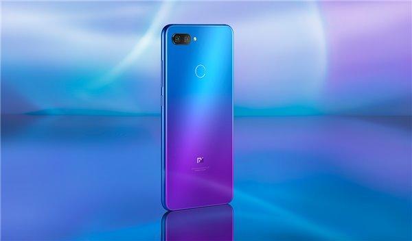小米8青春版获MIUI 11稳定版更新,升级安卓10