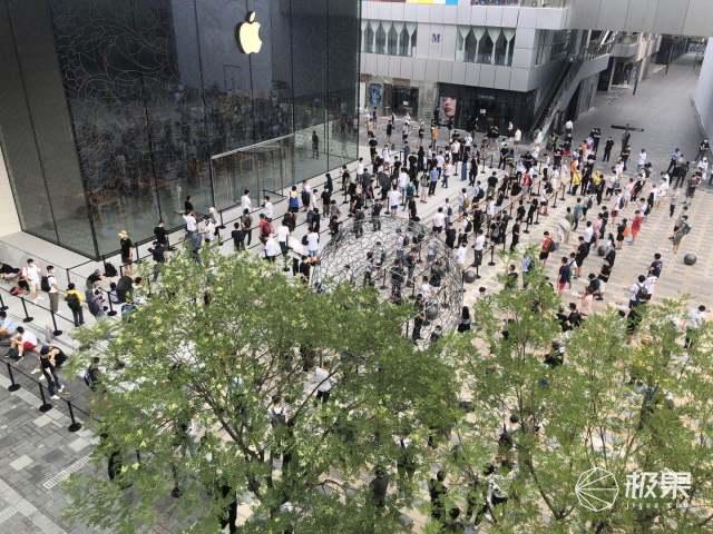 京味十足!提前探店苹果三里屯新Apple Store,新设计更“抓眼”