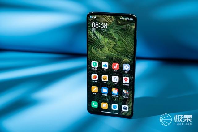 Redmi K30至尊纪念版评测:在5G时代回到1999!名副其实的水桶机
