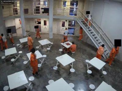 ▲Verkada摄像头下的麦迪逊县监狱（来源：彭博社）